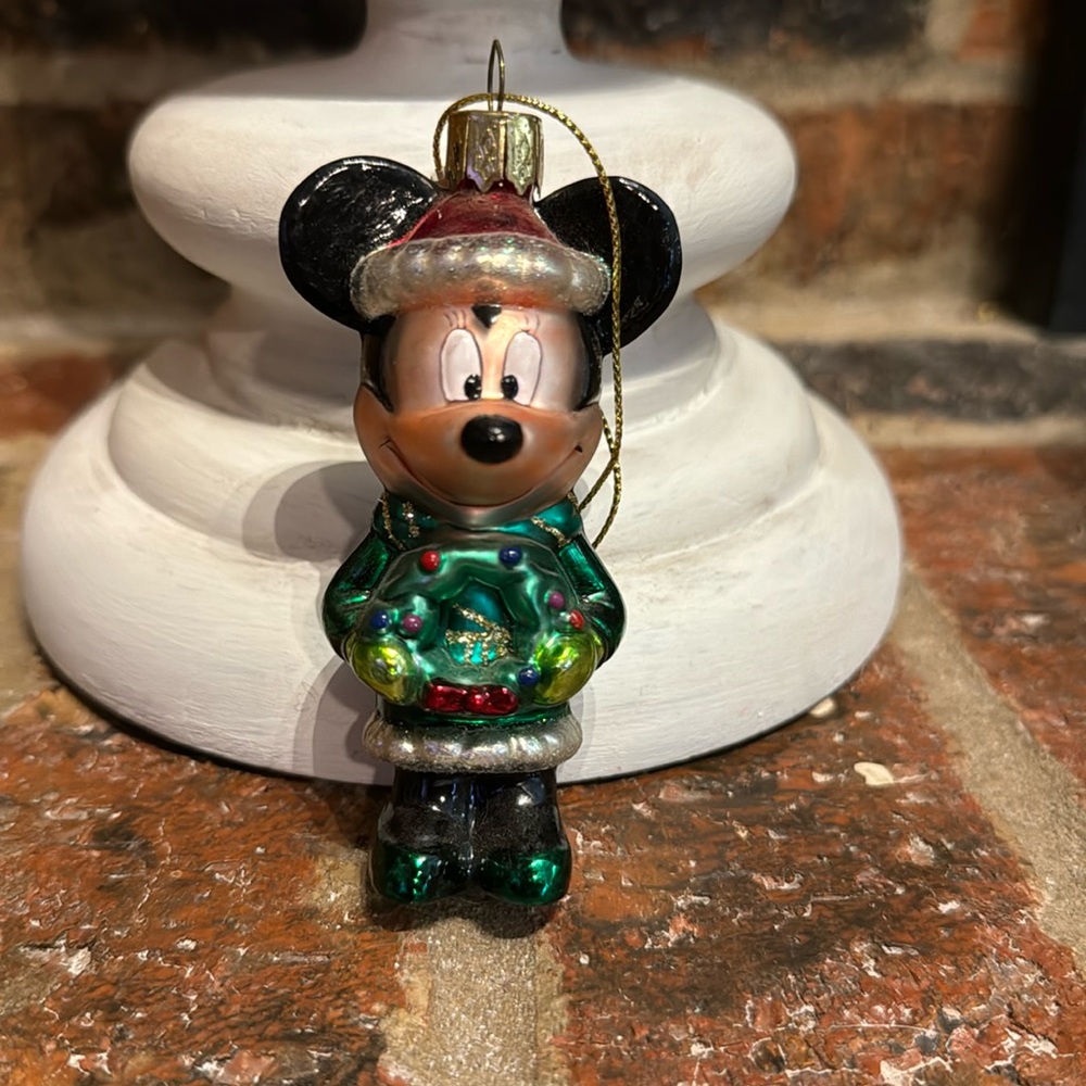 Disney MINNIE MOUSE Blown Glass Christmas Ornament  4" Tall w/ Christmas Wreath